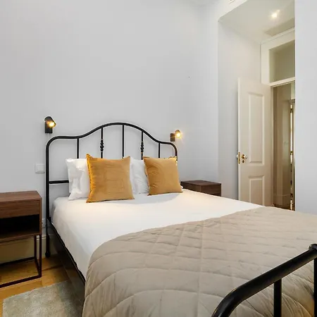 Whome Elegant In Lisbons Historic Downtown * Lisbon