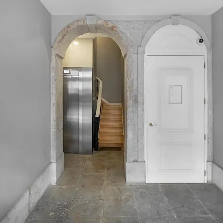 Apartment Whome Elegant In Lisbons Historic Downtown Lissabon