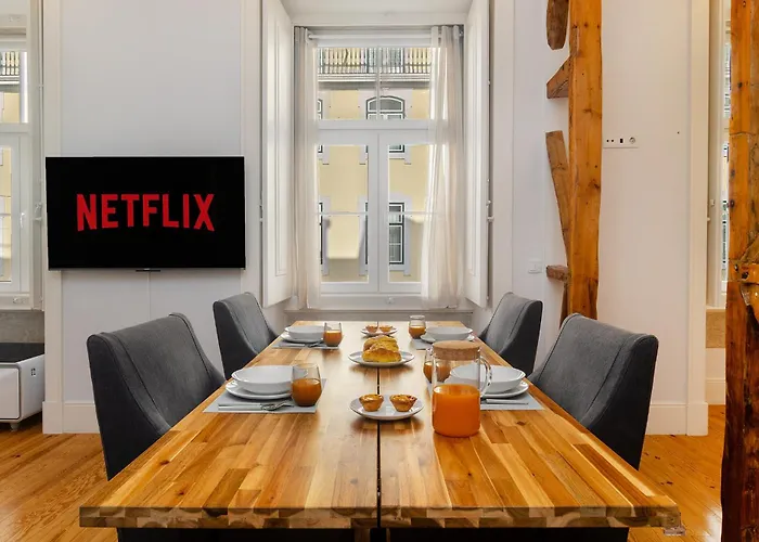Whome Elegant In Lisbons Historic Downtown Apartment *