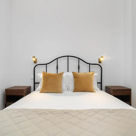 Апартаменты Whome Elegant In Lisbons Historic Downtown