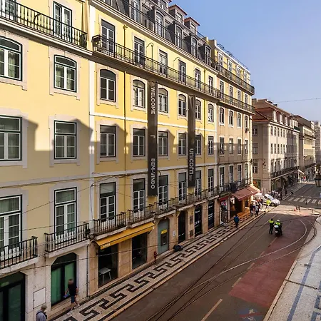 Whome Elegant In Lisbons Historic Downtown Апартаменты