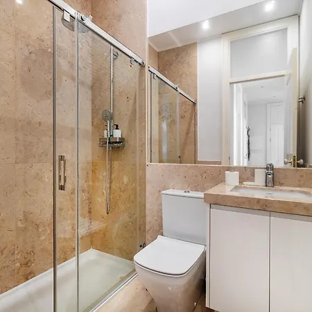 Апартаменты Whome Elegant In Lisbons Historic Downtown Лиссабон